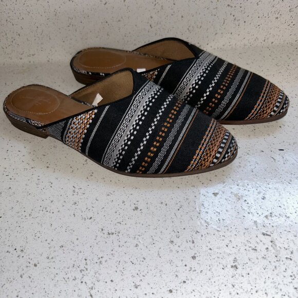 Universal Thread Striped Fabric Mule/Slide Shoe - Picture 2 of 5
